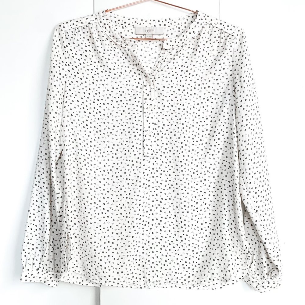 LOFT silky white blouse long sleeve circle pattern small-med